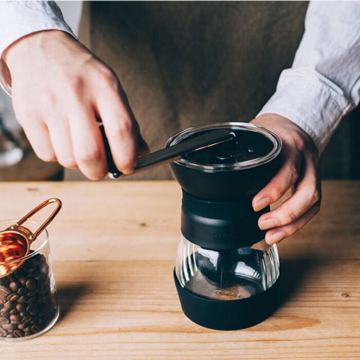 Hario Skerton Pro Ceramic Coffee Grinder - Image 7